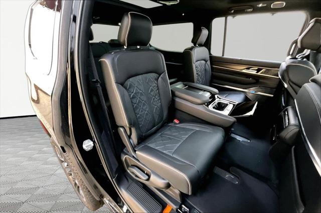 2026 Jeep Grand Wagoneer Summit Reserve 4x4