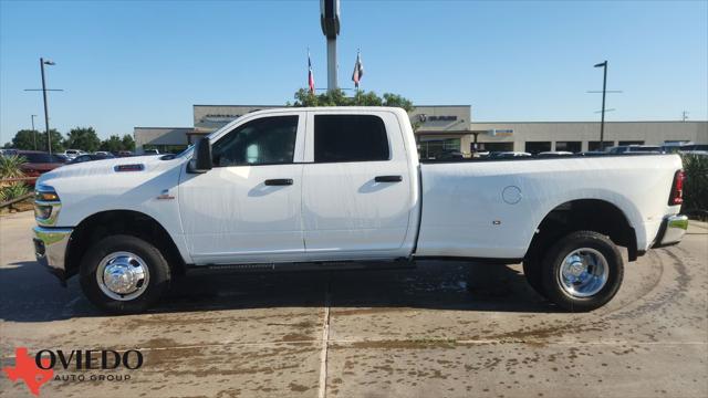 2026 RAM Ram 3500 RAM 3500 TRADESMAN CREW CAB 4X4 8 BOX