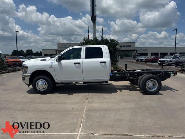 2026 RAM 3500 Chassis RAM 3500 TRADESMAN CREW CAB CHASSIS 4X4 60 CA