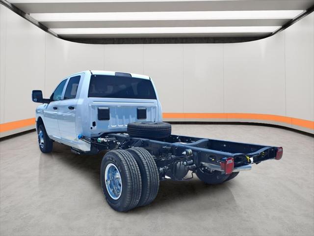 2026 RAM 3500 Chassis RAM 3500 TRADESMAN CREW CAB CHASSIS 4X4 60 CA