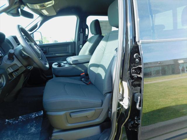 2026 Ram 2500 Warlock Crew Cab 4x4 6'4" Box