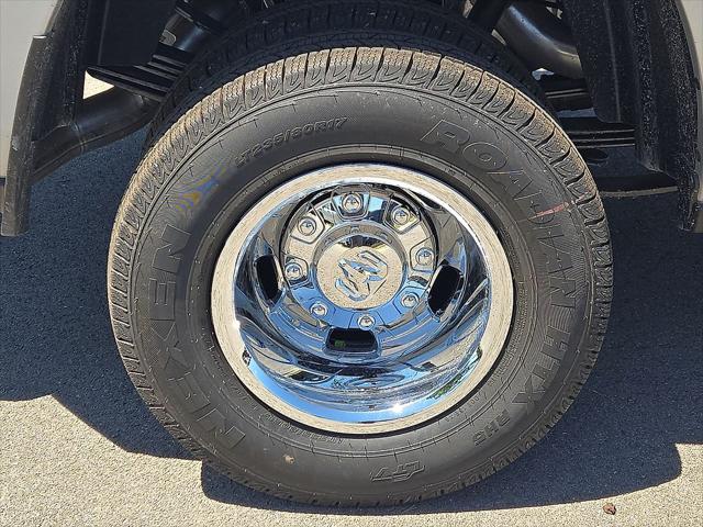 2026 Ram 3500 Tradesman Crew Cab 4x4 8' Box