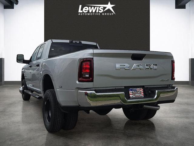 2026 RAM Ram 3500 RAM 3500 TRADESMAN CREW CAB 4X4 8 BOX