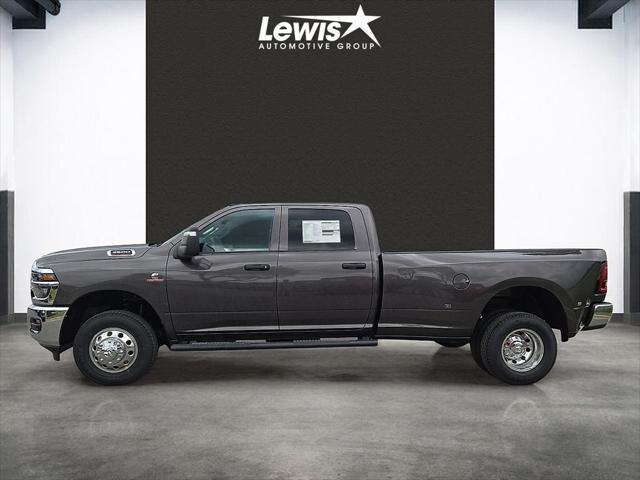2026 Ram 3500 Tradesman Crew Cab 4x4 8' Box