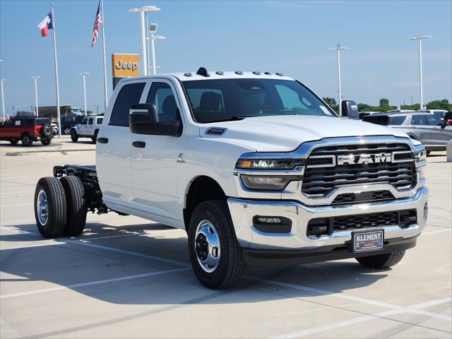 2026 RAM 3500 Chassis RAM 3500 TRADESMAN CREW CAB CHASSIS 4X4 60 CA