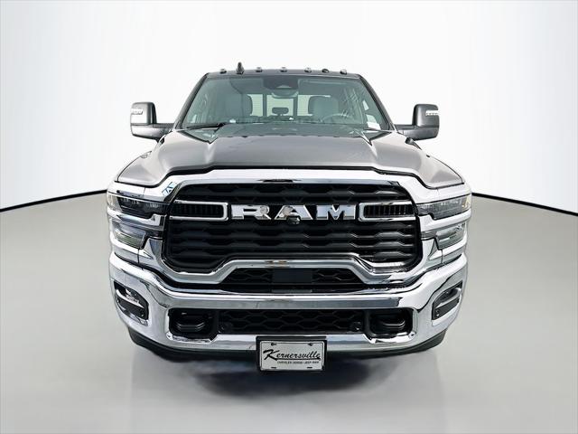 2026 RAM Ram 3500 RAM 3500 TRADESMAN CREW CAB 4X4 8 BOX