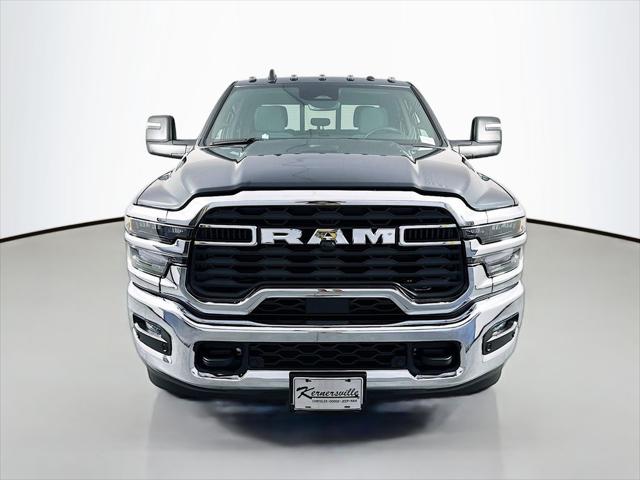 2026 RAM Ram 3500 RAM 3500 TRADESMAN CREW CAB 4X4 8 BOX