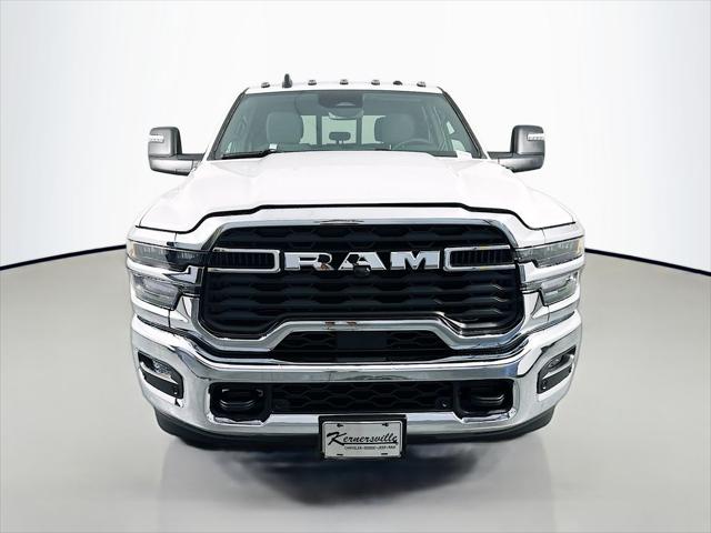 2026 RAM 3500 RAM 3500 BIG HORN CREW CAB 4X4 8 BOX