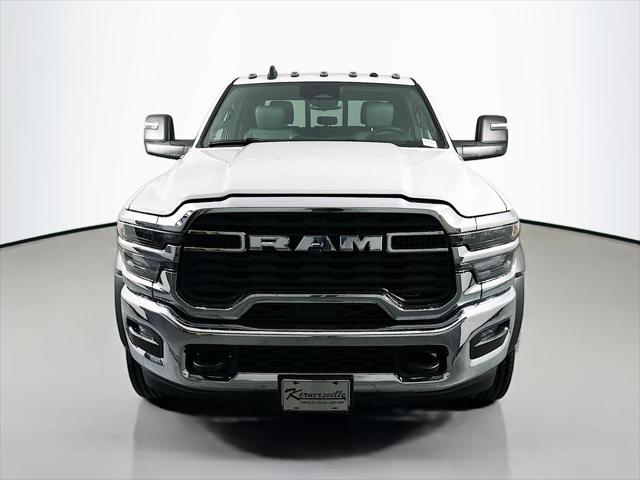 2026 RAM Ram 5500 Chassis Cab RAM 5500 TRADESMAN CHASSIS CREW CAB 4X4 84 CA