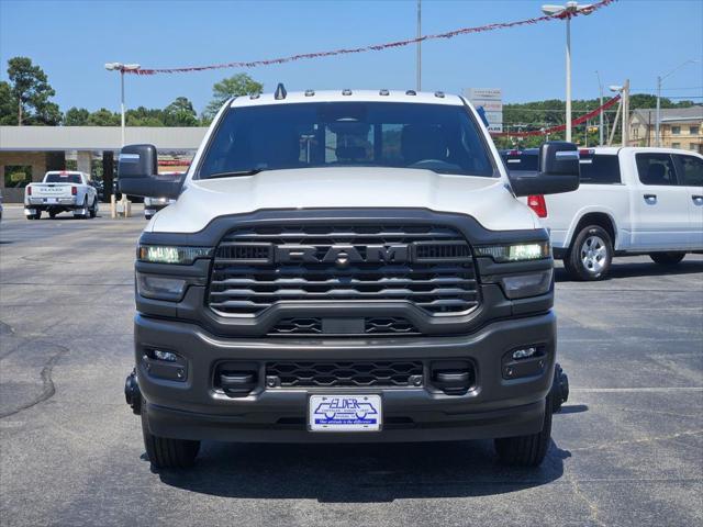 2026 RAM Ram 3500 RAM 3500 TRADESMAN CREW CAB 4X4 8 BOX