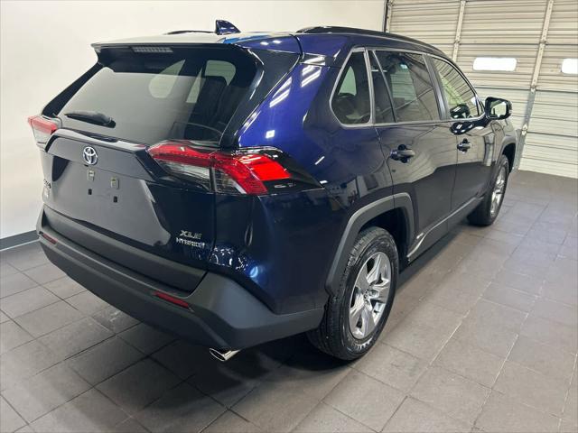 2022 Toyota RAV4 Hybrid XLE