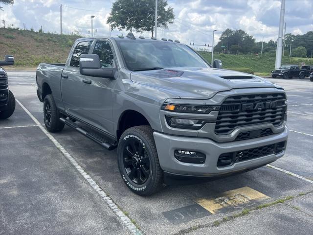 2026 RAM Ram 2500 RAM 2500 BLACK EXPRESS CREW CAB 4X4 64 BOX