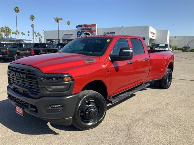 2026 RAM Ram 3500 RAM 3500 TRADESMAN CREW CAB 4X4 8 BOX