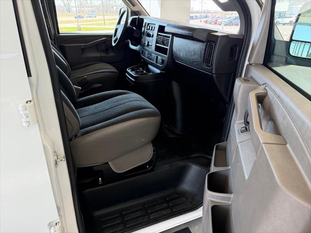2024 GMC Savana Cargo RWD 2500 Regular Wheelbase Work Van