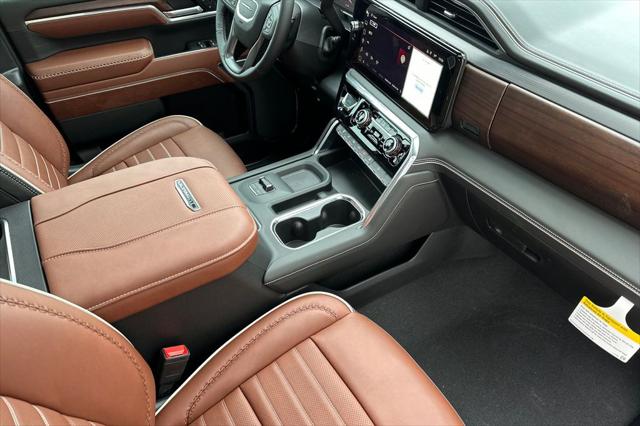 2026 GMC Sierra 2500HD Crew Cab, Standard Bed, Denali Ultimate, 4WD