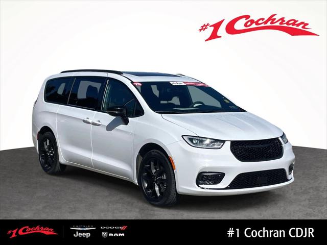 2025 Chrysler Pacifica Limited AWD