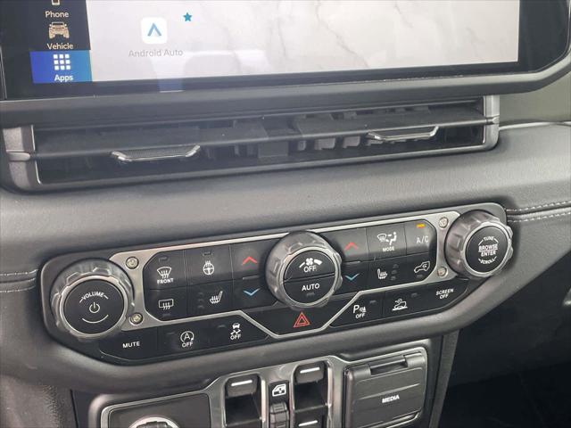 2024 Jeep Gladiator Sport
