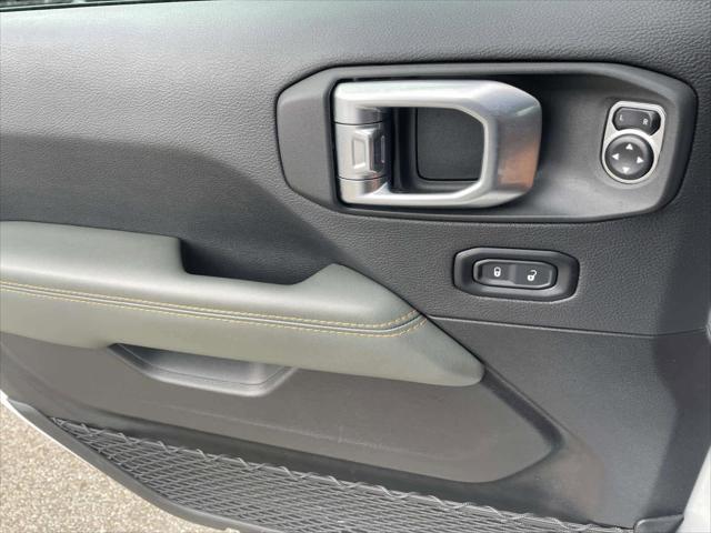 2024 Jeep Gladiator Sport