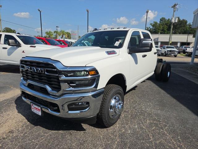 2026 RAM 3500 Chassis RAM 3500 TRADESMAN CREW CAB CHASSIS 4X4 60 CA
