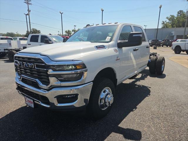 2026 RAM 3500 Chassis RAM 3500 TRADESMAN CREW CAB CHASSIS 4X4 60 CA