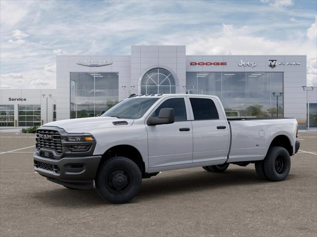 2026 RAM Ram 3500 RAM 3500 TRADESMAN CREW CAB 4X4 8 BOX