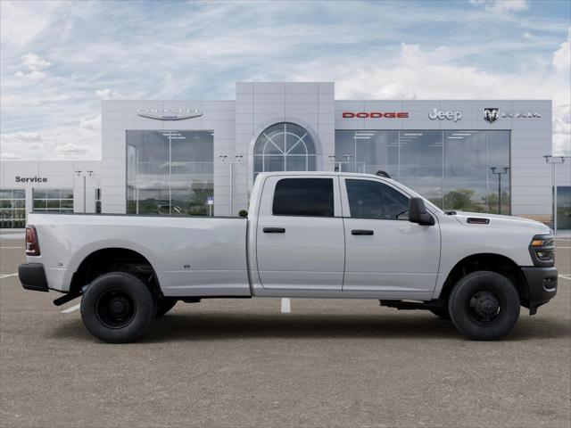 2026 Ram 3500 Tradesman Crew Cab 4x4 8' Box