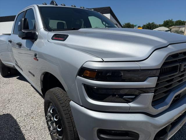 2026 RAM 3500 RAM 3500 BIG HORN CREW CAB 4X4 8 BOX 2026 RAM 3500 RAM 3500 BIG HORN CREW CAB 4X4 8 BOX