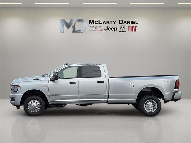 2026 RAM 3500 RAM 3500 BIG HORN CREW CAB 4X4 8 BOX