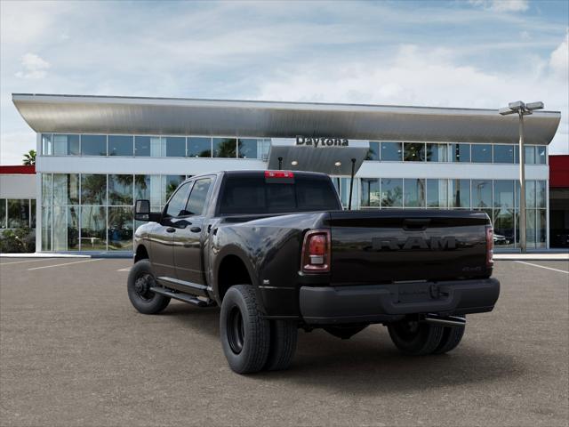2026 RAM Ram 3500 RAM 3500 TRADESMAN CREW CAB 4X4 8 BOX