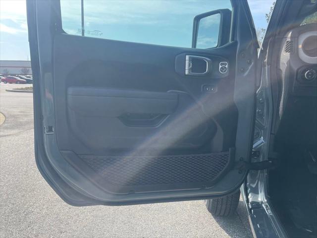 2026 Jeep Gladiator Sport S