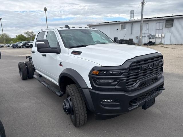 2026 RAM Ram 5500 Chassis Cab RAM 5500 TRADESMAN CHASSIS CREW CAB 4X4 60 CA