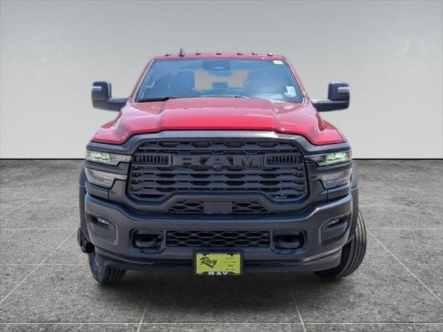 2026 RAM 5500 Chassis RAM 5500 TRADESMAN CHASSIS CREW CAB 4X4 84 CA