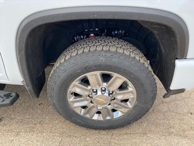 2026 Chevrolet Silverado 3500HD Crew Cab, Standard Bed, High Country, 4WD