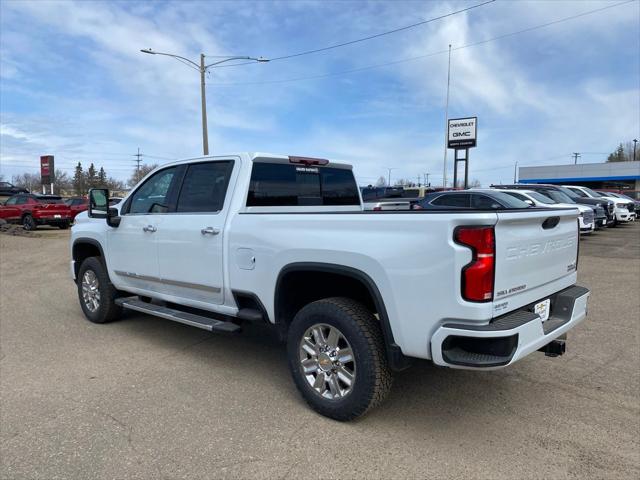 2026 Chevrolet Silverado 3500HD Crew Cab, Standard Bed, High Country, 4WD