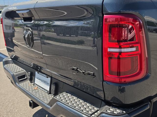 2026 Ram 1500 Limited Crew Cab 4x4 5'7" Box