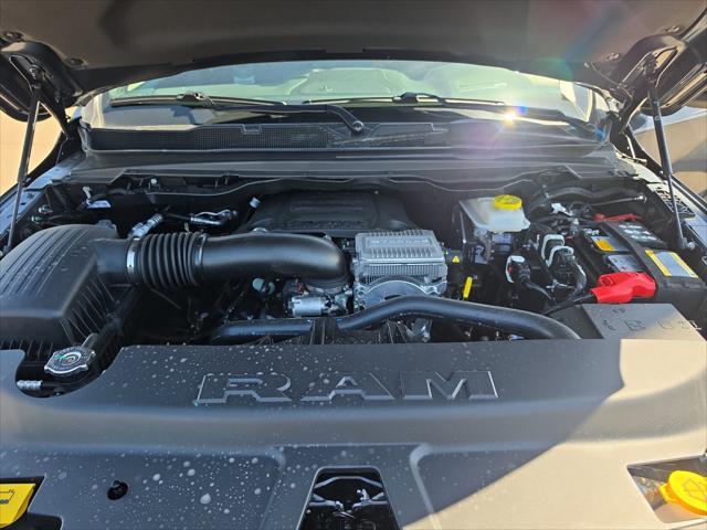 2026 Ram 1500 Limited Crew Cab 4x4 5'7" Box