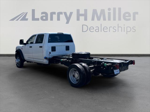 2026 RAM Ram 5500 Chassis Cab RAM 5500 TRADESMAN CHASSIS CREW CAB 4X4 84 CA