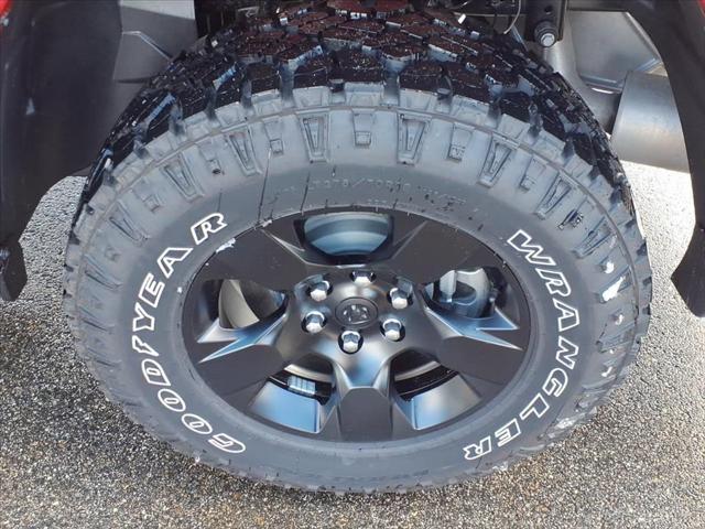 2026 Ram 1500 Warlock Crew Cab 4x4 5'7" Box
