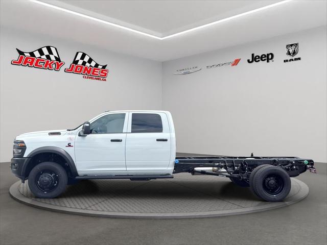 2026 RAM Ram 4500 Chassis Cab RAM 4500 TRADESMAN CHASSIS CREW CAB 4X4 84 CA