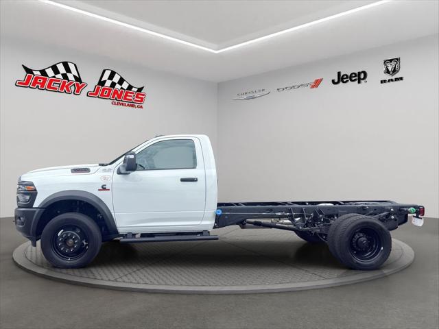 2026 RAM 5500 Chassis RAM 5500 TRADESMAN CHASSIS REGULAR CAB 4X4 84 CA