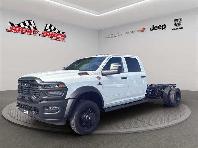 2026 RAM Ram 5500 Chassis Cab RAM 5500 TRADESMAN CHASSIS CREW CAB 4X4 84 CA