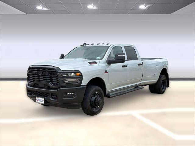 2026 RAM Ram 3500 RAM 3500 TRADESMAN CREW CAB 4X4 8 BOX