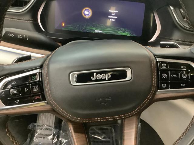 2022 Jeep Grand Cherokee Summit 4x4
