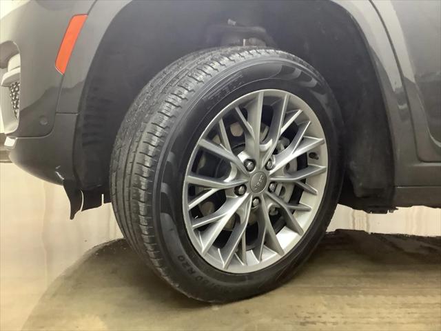 2022 Jeep Grand Cherokee Summit 4x4