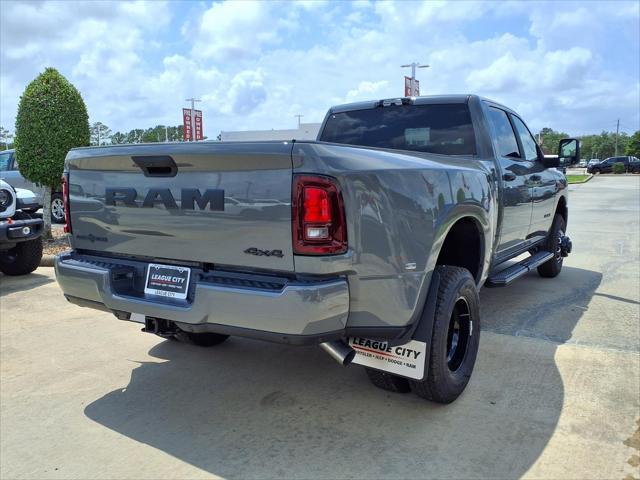2026 Ram 3500 Lone Star Crew Cab 4x4 8' Box