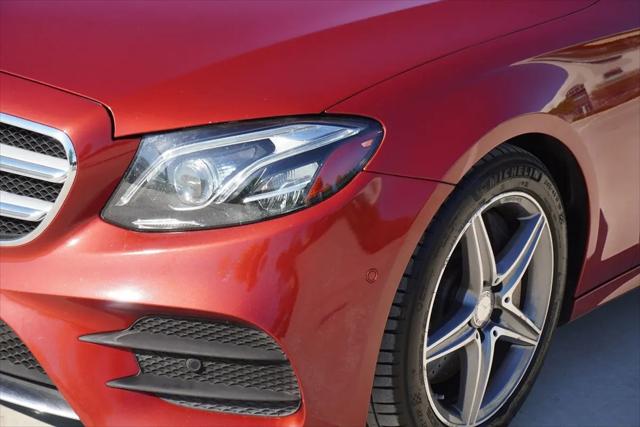 2017 Mercedes-Benz E-CLASS E 300 E 300