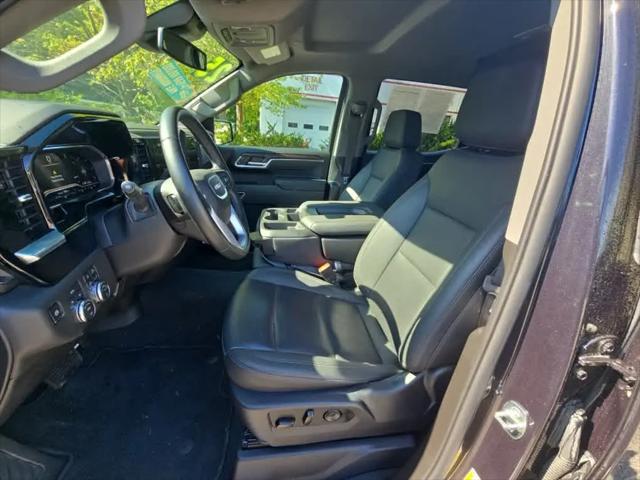 2025 GMC Sierra 1500 4WD Crew Cab Short Box SLT