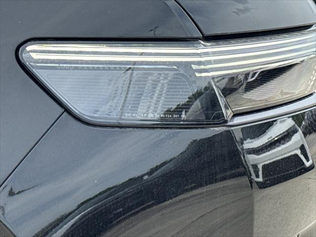 New 2026 High Gloss Black Exterior Paint Jeep Grand Wagoneer image 37