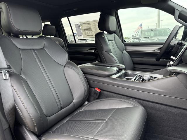 New 2026 High Gloss Black Exterior Paint Jeep Grand Wagoneer image 47