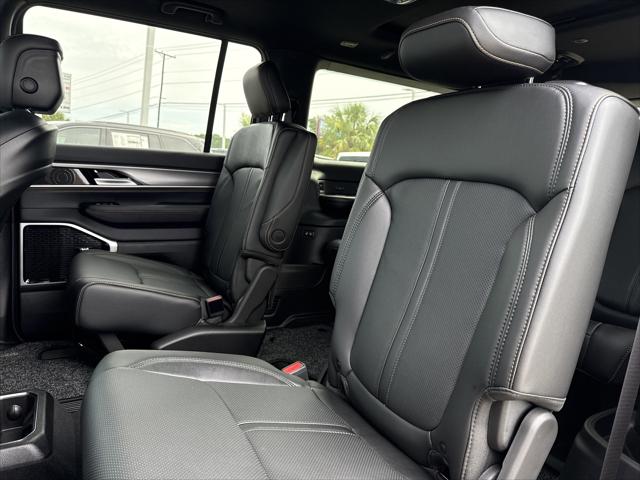 New 2026 High Gloss Black Exterior Paint Jeep Grand Wagoneer image 58